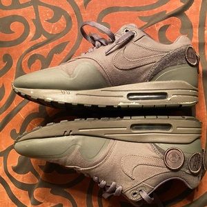 Nike air max 1 sp patch green size 10
